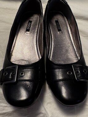 Ecco Bouillon Black Leather Buckle Shoes – Round Toe | Size 39 - MF0295